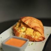 Paneer Tikka Crossiant